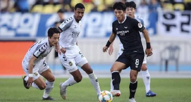 Nhận định nhanh Seongnam FC vs Cheonan City - 17h00 ngày 06/07 2 Màn so tài đỉnh cao khó lường Seongnam FC vs Cheonan City
